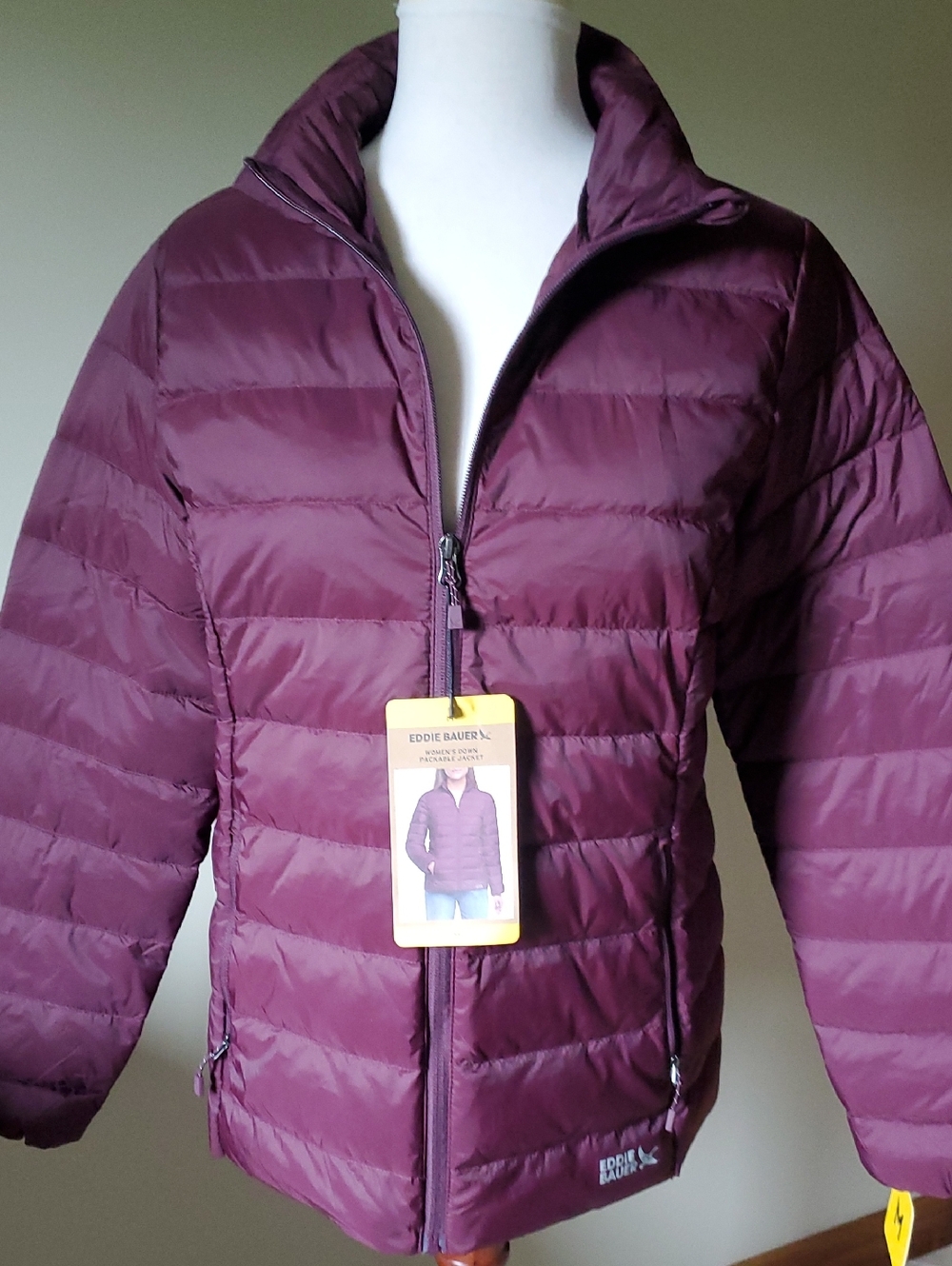 Eddie Bauer Women's Plum Lightweight Packable Puffer Jacket
